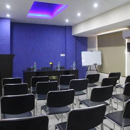 Sm Regency Kochi Exterior foto