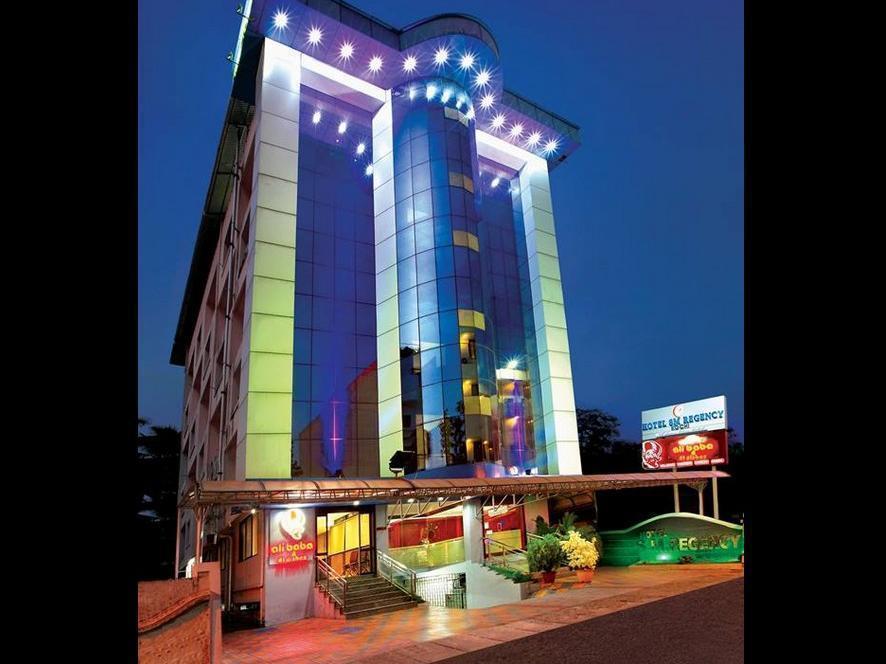 Sm Regency Kochi Exterior foto